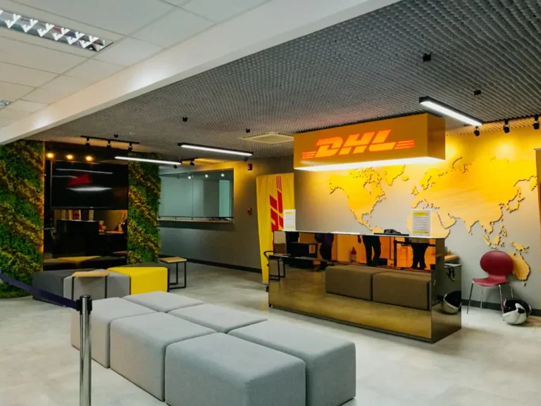 DHL